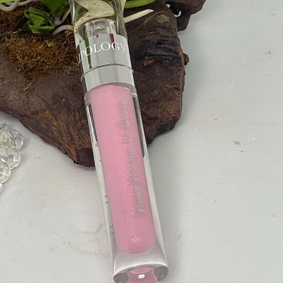Lipology Other - Lipology Visible Volume Lip Gloss - Light Pink - Full Size - New